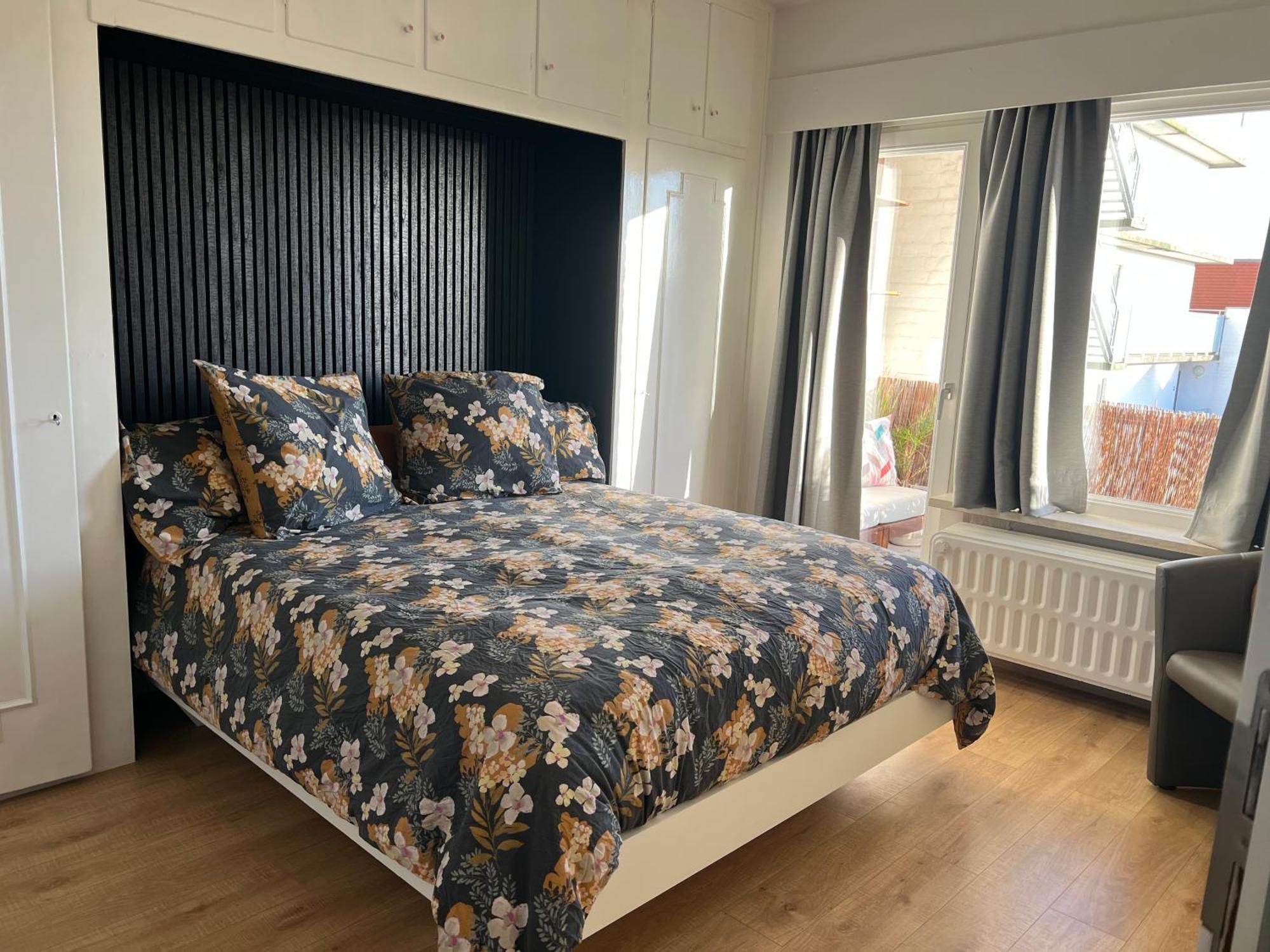 Ruim Appartement Met Zeezicht Бланкенберге Экстерьер фото